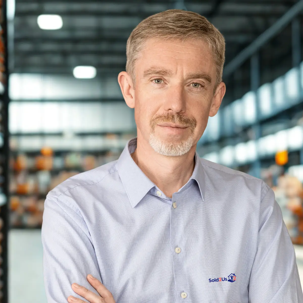 taylor-outside-office